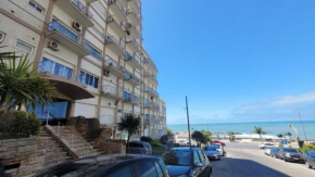 Departamento 2 ambientes Playa Varese a media cuadra de la costa